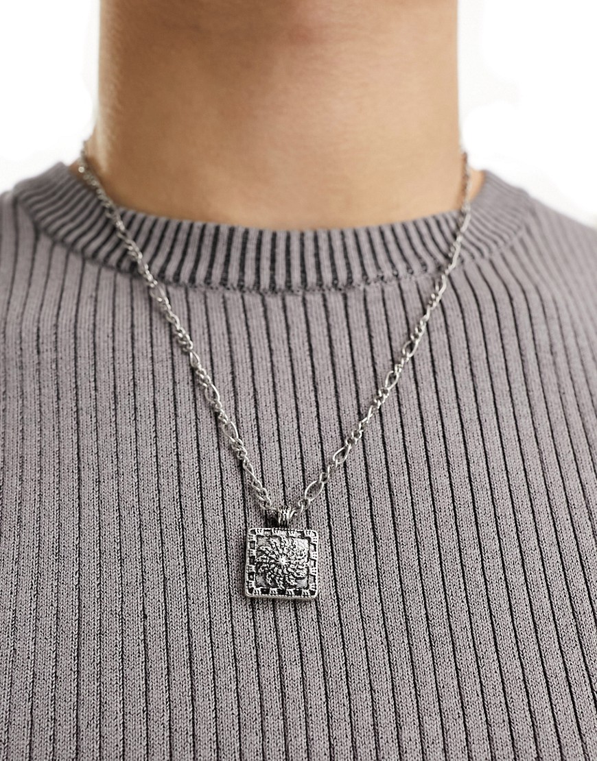 Classics 77 crochet pendant chain necklace in silver