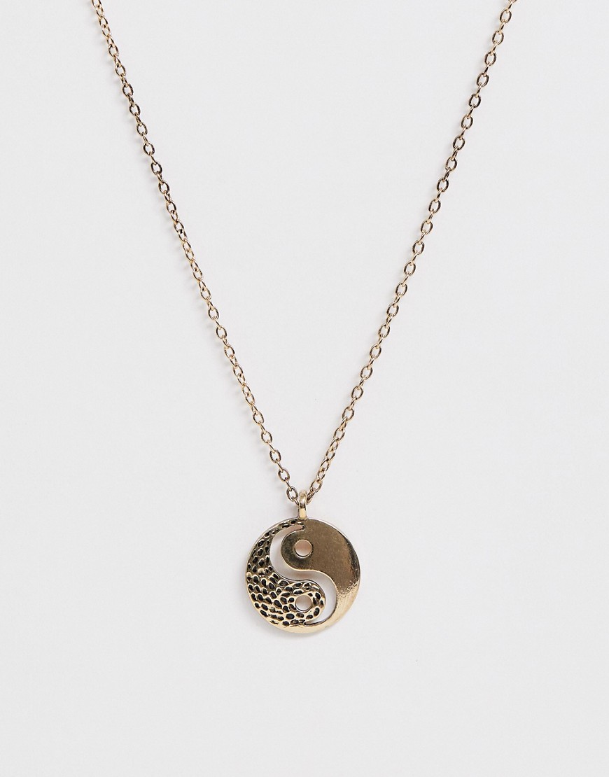 Classics 77 neck chain with coin pendant in gold