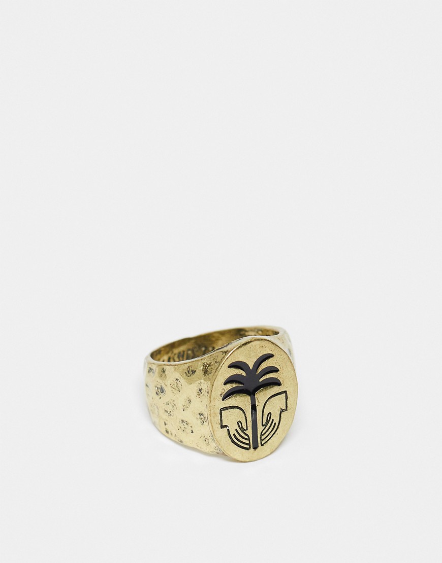 Classics 77 palm of hand signet ring in gold