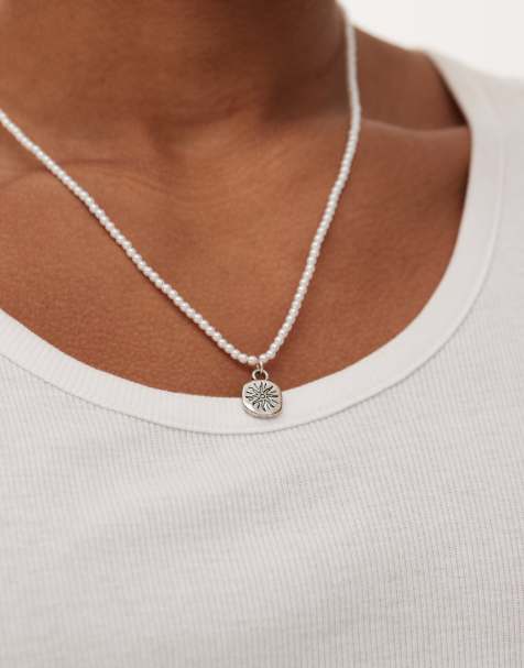 Classics 77 sun engraved pearl pendant necklace in silver - view 1