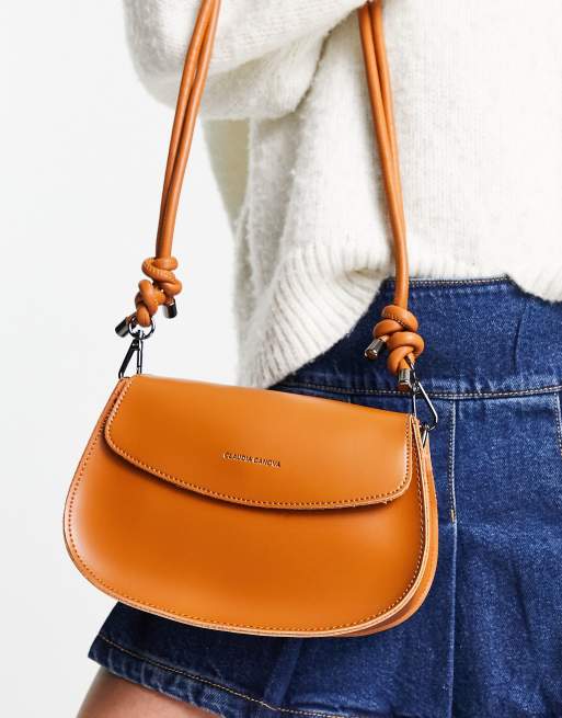 Claudia Canova - Borsa a tracolla curva con manico in corda, color cuoio