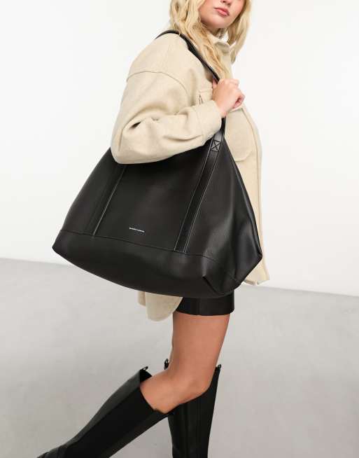 Claudia Canova – Czarna miękka torebka typu tote o kroju oversize