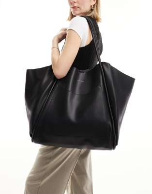 Claudia Canova Claudia Canova large wing tote bag in black