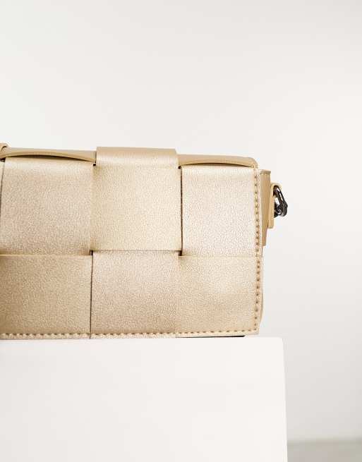 Claudia Canova oversized weave cross body bag in gold