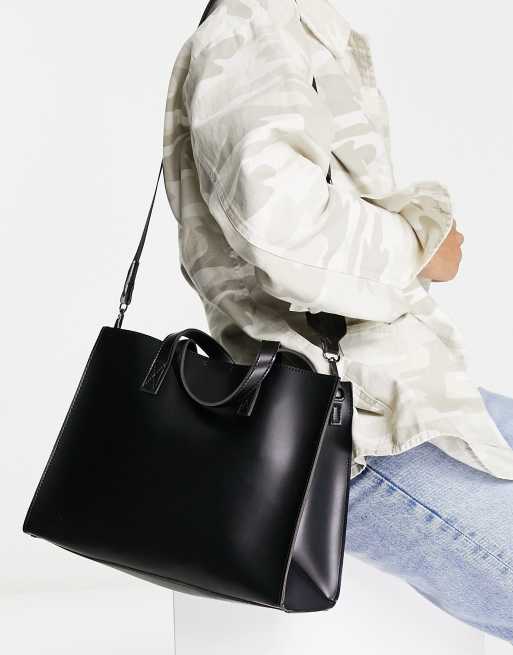 Black square tote on sale bag