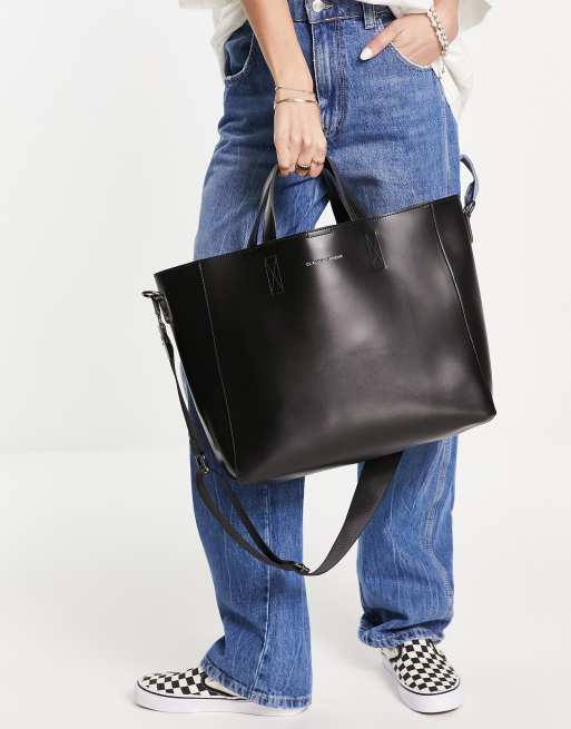 Claudia Canova top handle tote bag in black