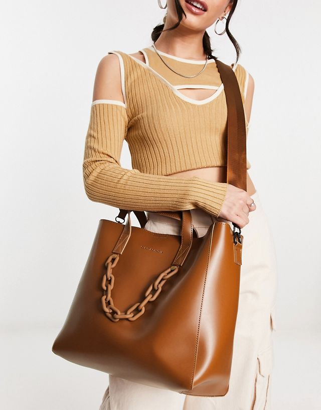 Claudia Canova tote bag with tonal chain detail and cross-body strap in tan