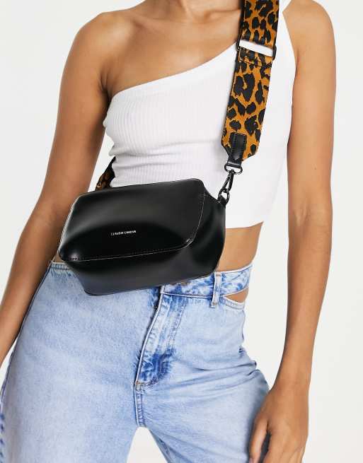 Basic Wide Strap Crossbody Bag Black