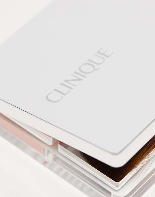 Clinique - Blushing Blush - Poeder blusher - Innocent perzik, 3 van 4