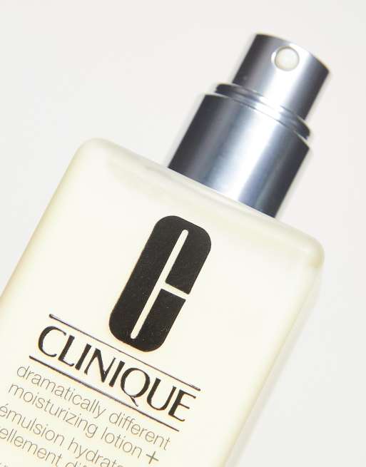 Clinique - Émulsion hydratante tellement différente - Coffret cadeau duo de soins pour la peau, 4 de 4
