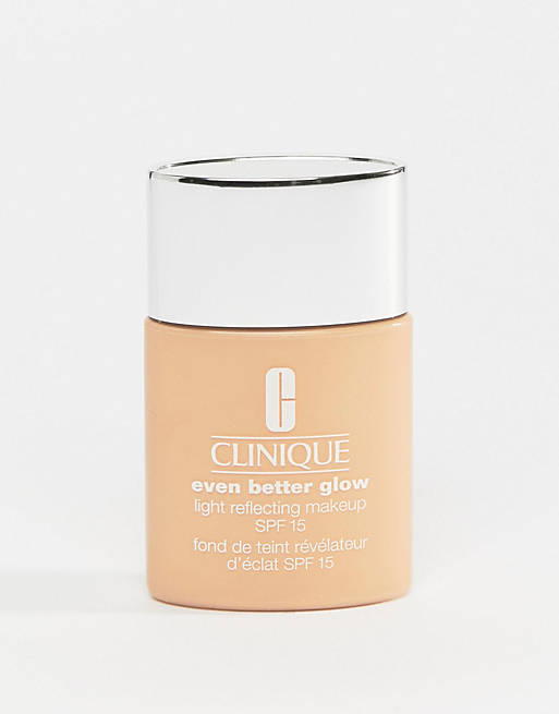 Clinique – Even Better Glow Light Reflecting Smink SPF 15 30 ml – Foundation