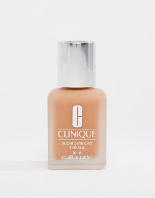 Clinique – Superbalanced Make Up – Podkład | ASOS
