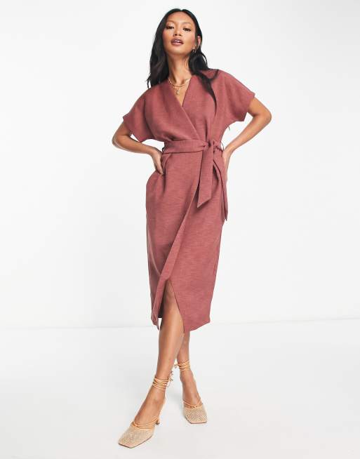 Closet London – Brązowa kopertowa sukienka typu kimono