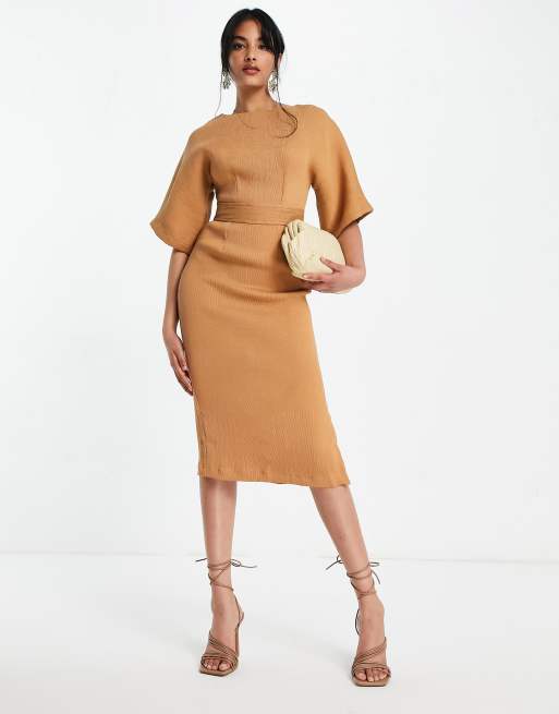 Closet London – Geripptes Bleistiftkleid mit Midilänge in Camel