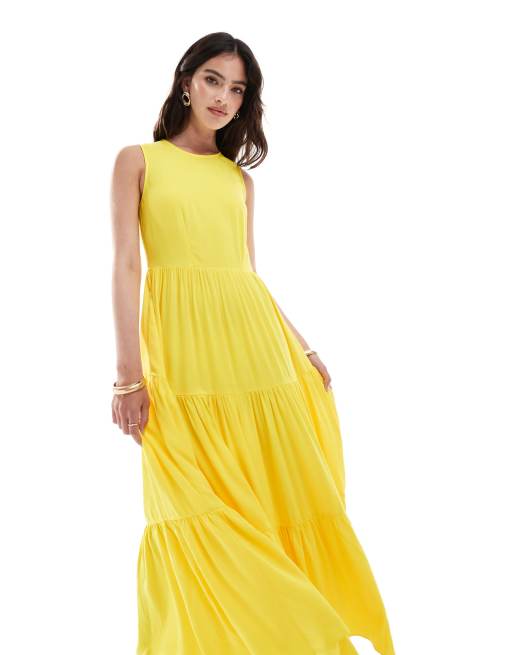Closet London – Gestuftes Midaxi-Hängerkleid in Gelb