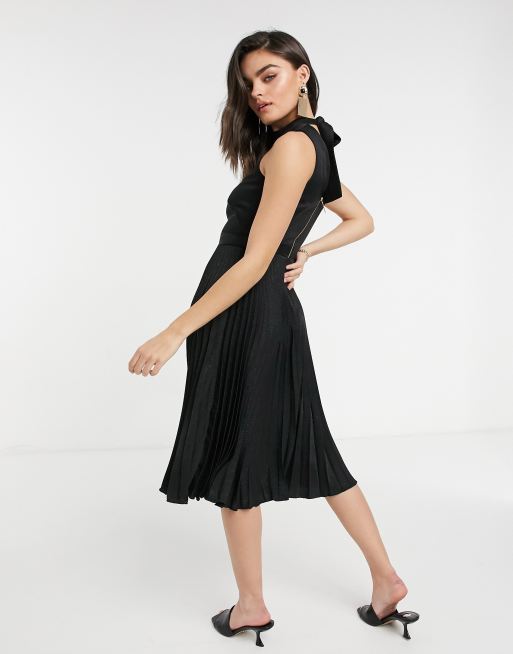 closet london pleated midi dress Closet London Petite high neck pleated midi dress in navy