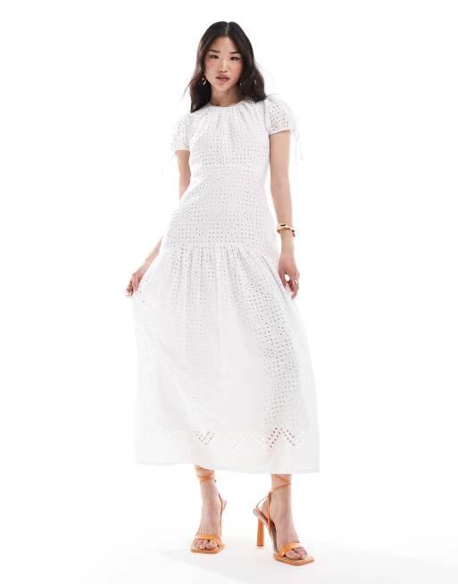 Closet London - Maxi-jurk met broderie en verlaagde zoom in ivoorwit