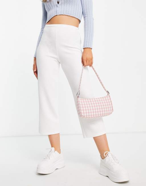 Closet London - Pantaloni a vita alta in crêpe crema con fondo ampio in coordinato