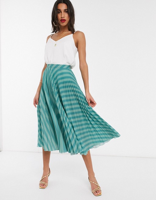 Closet London pleated skirt in teal stripe