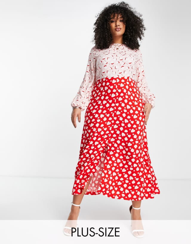 Closet London Plus contrast heart tea dress in baby pink and red