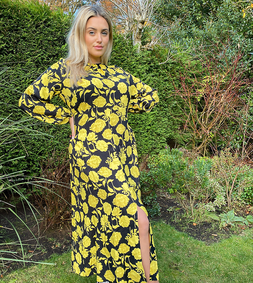 Closet London Plus contrast print floral midaxi dress in ochre-Multi