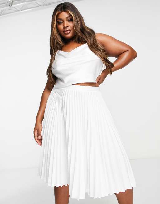 Plus size store white pleated skirt