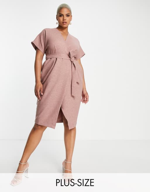 Closet London Plus - Vestito midi color cipria con allacciatura avvolgente