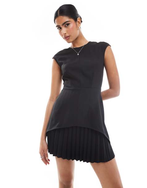 Closet London - Robe courte avec ourlet plissé - Noir - view 1