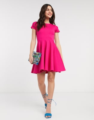 robe patineuse rose