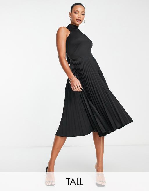 Closet pleated shop dress