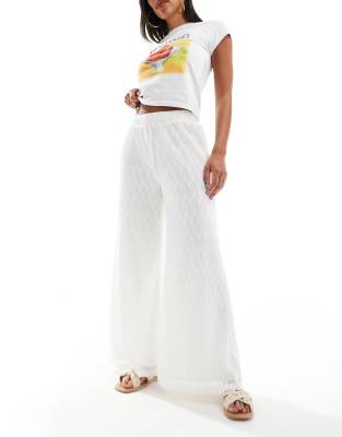 Closet London Wide Leg Textured Pants In Ivory-white