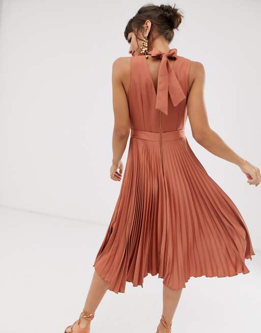 Rust 2025 pleated dress