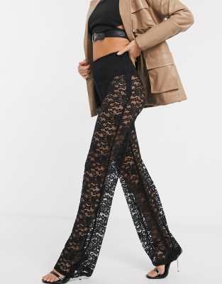 Club L - Kanten broek met slipvoering in zwart | ASOS