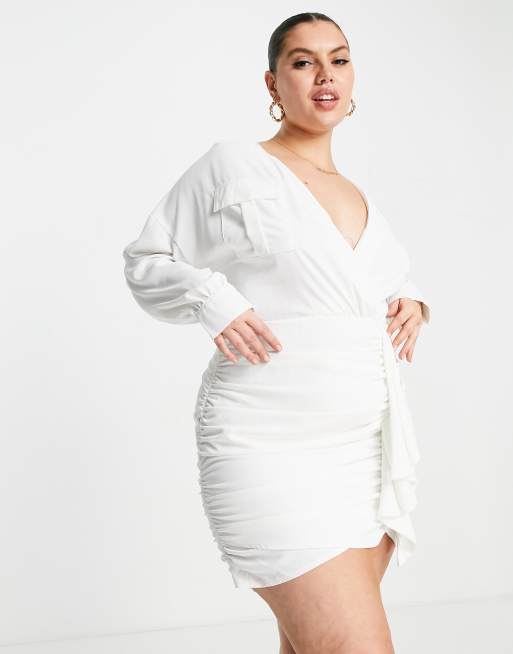 Plus size white club 2024 outfits