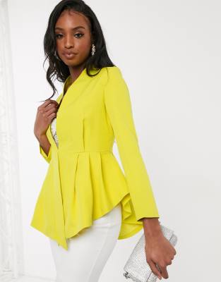 peplum collar