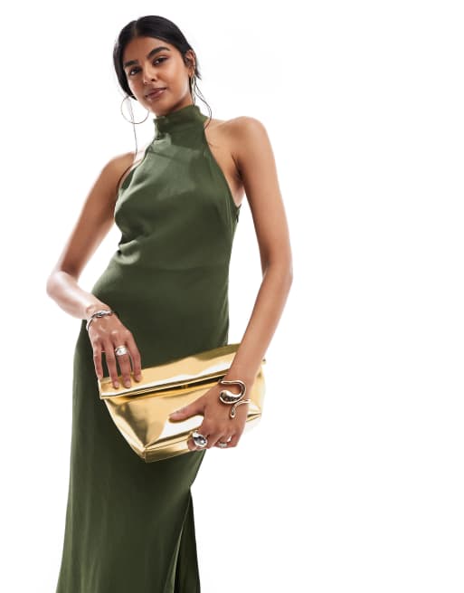 Clutch dorado con parte superior enrollable de ASOS DESIGN, 4 de 4