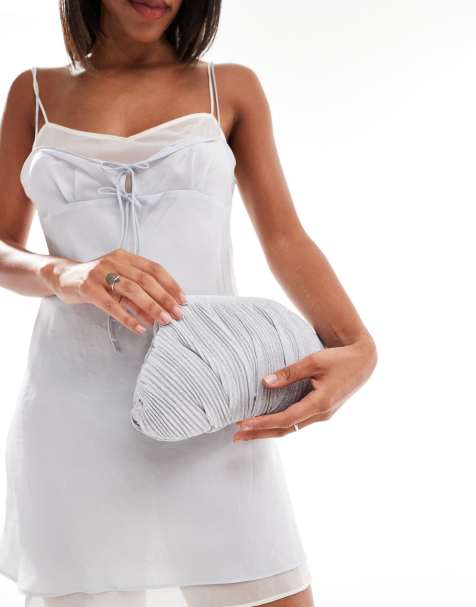 Clutch plateado plisado de True Decadence - view 1