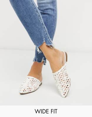 pointed mules flat