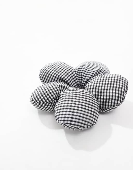Coletero abullonado a cuadros vichy blancos y negros con diseño floral de Glamorous, 2 de 3