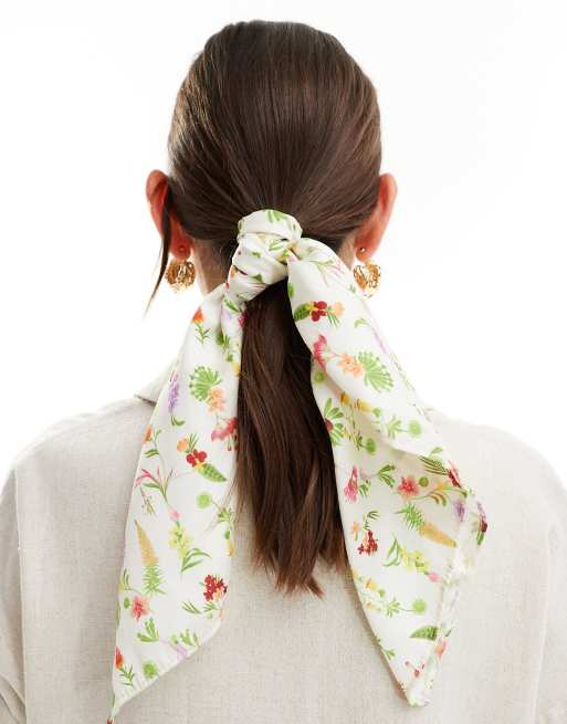 Coletero tipo pañuelo con estampado frutal de Accessorize 