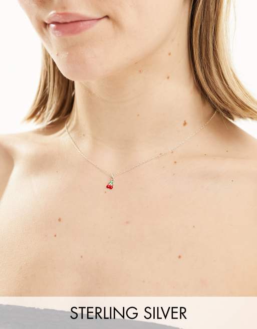 Collar con charm de cereza de plata de ley de Seol + Gold