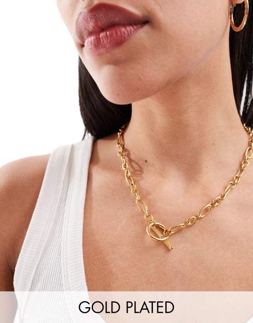 Collar con cierre de acero inoxidable chapado en oro Tia de Neck On The Line