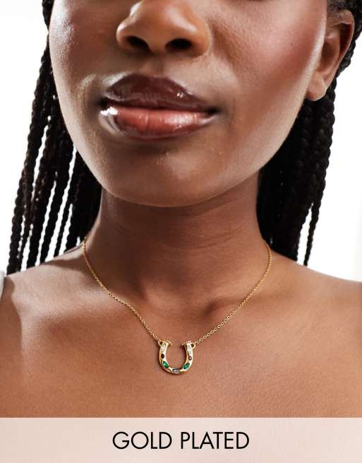 Collar con colgante de herradura de acero inoxidable chapado en oro Lady Luck de Neck On The Line