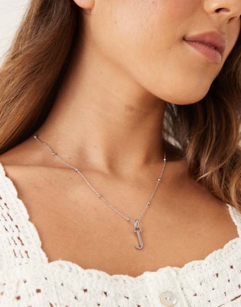 Collar con letra "J" de acero inoxidable resistente al agua chapado en plata de Abbott Lyon - view 1