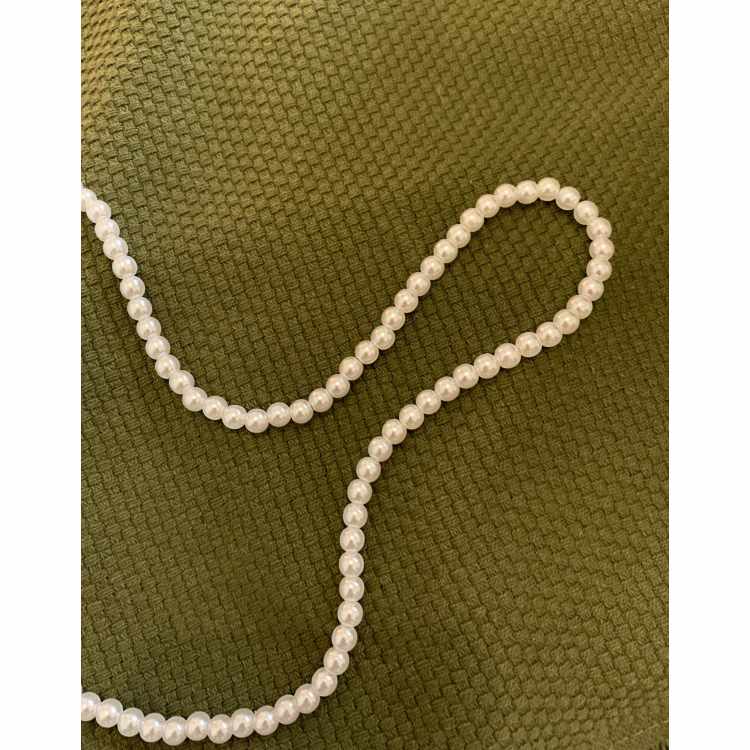 Collar corto blanco de perlas sintéticas de 6 mm de DESIGN | ASOS