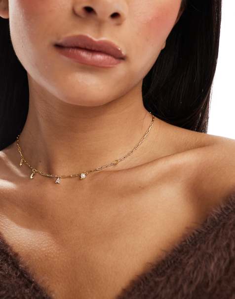 Collar dorado con charms celestiales y letra A chapado en oro de la colección Z de Accessorize - view 1