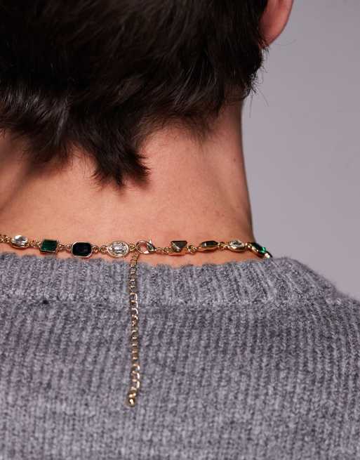 Collar dorado con cristales color negro y verde esmeralda de ASOS DESIGN , 3 de 3