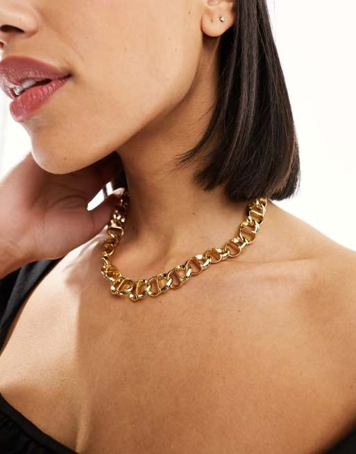 Collar dorado de eslabones gruesos de Mango