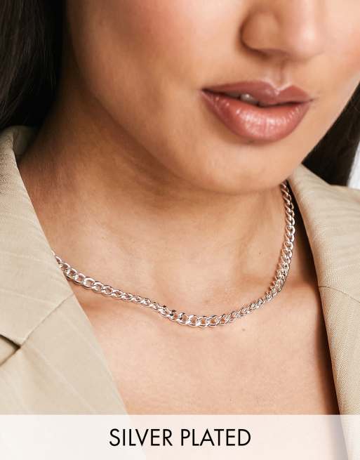 Collar estilo cadena barbada fina chapada en plata de ley The Classique de Luv AJ 