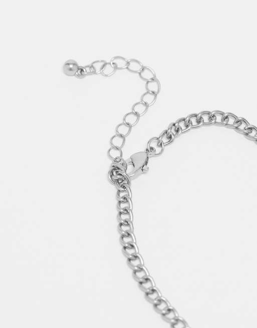 Collar largo plateado con colgante grande circular de DESIGN |